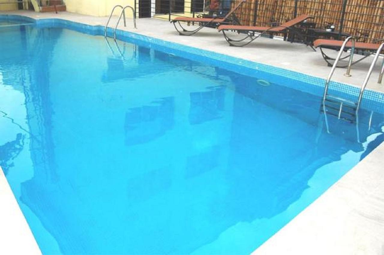 Glee Hotel Aliayabiagba المظهر الخارجي الصورة