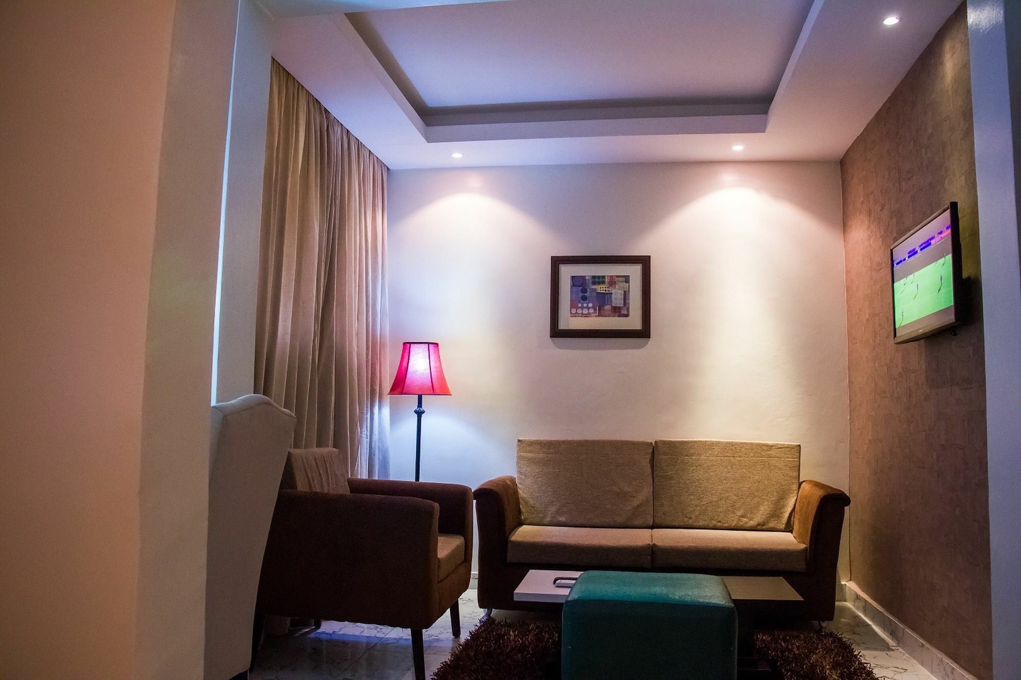 Glee Hotel Aliayabiagba المظهر الخارجي الصورة