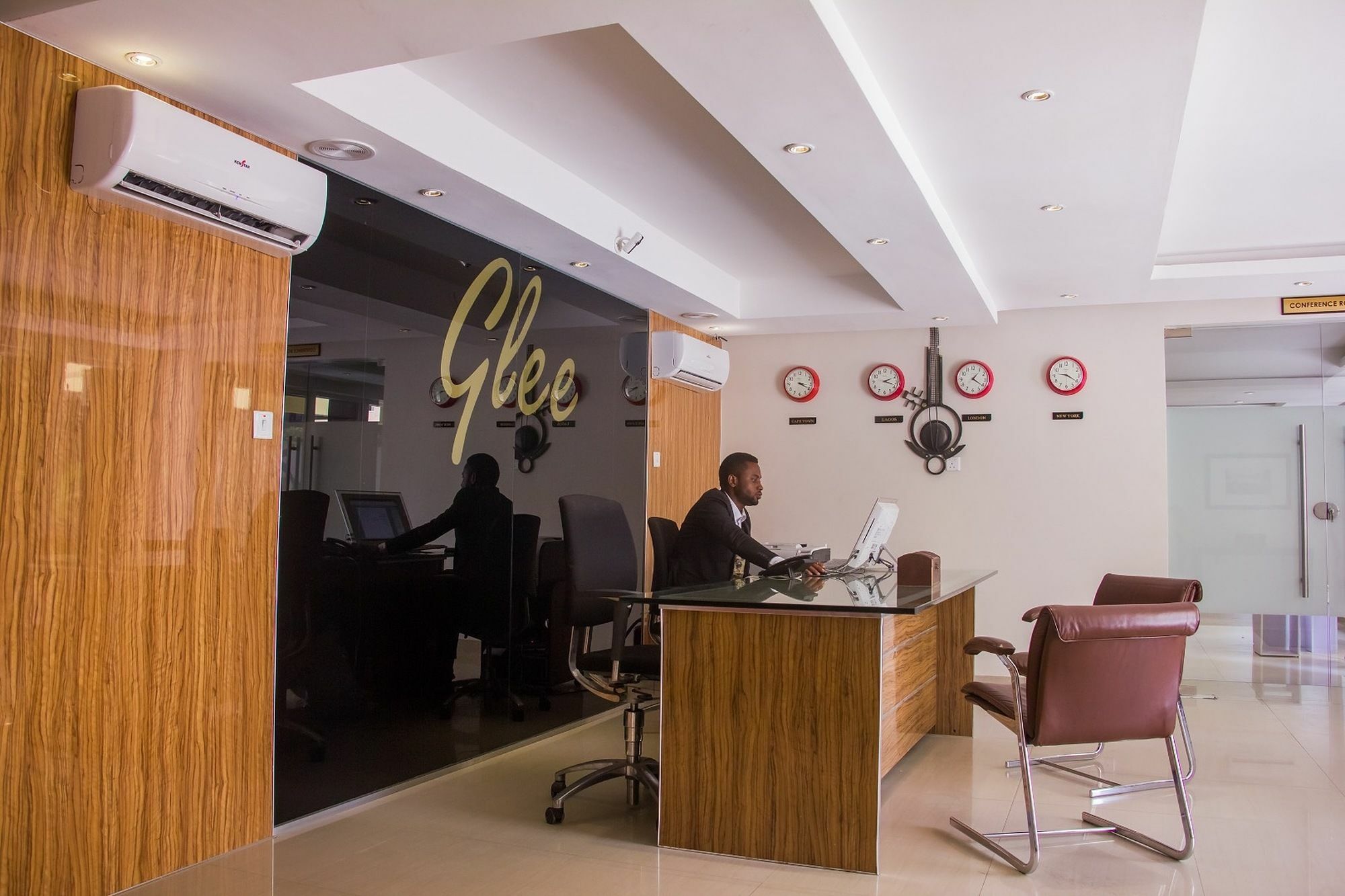 Glee Hotel Aliayabiagba المظهر الخارجي الصورة