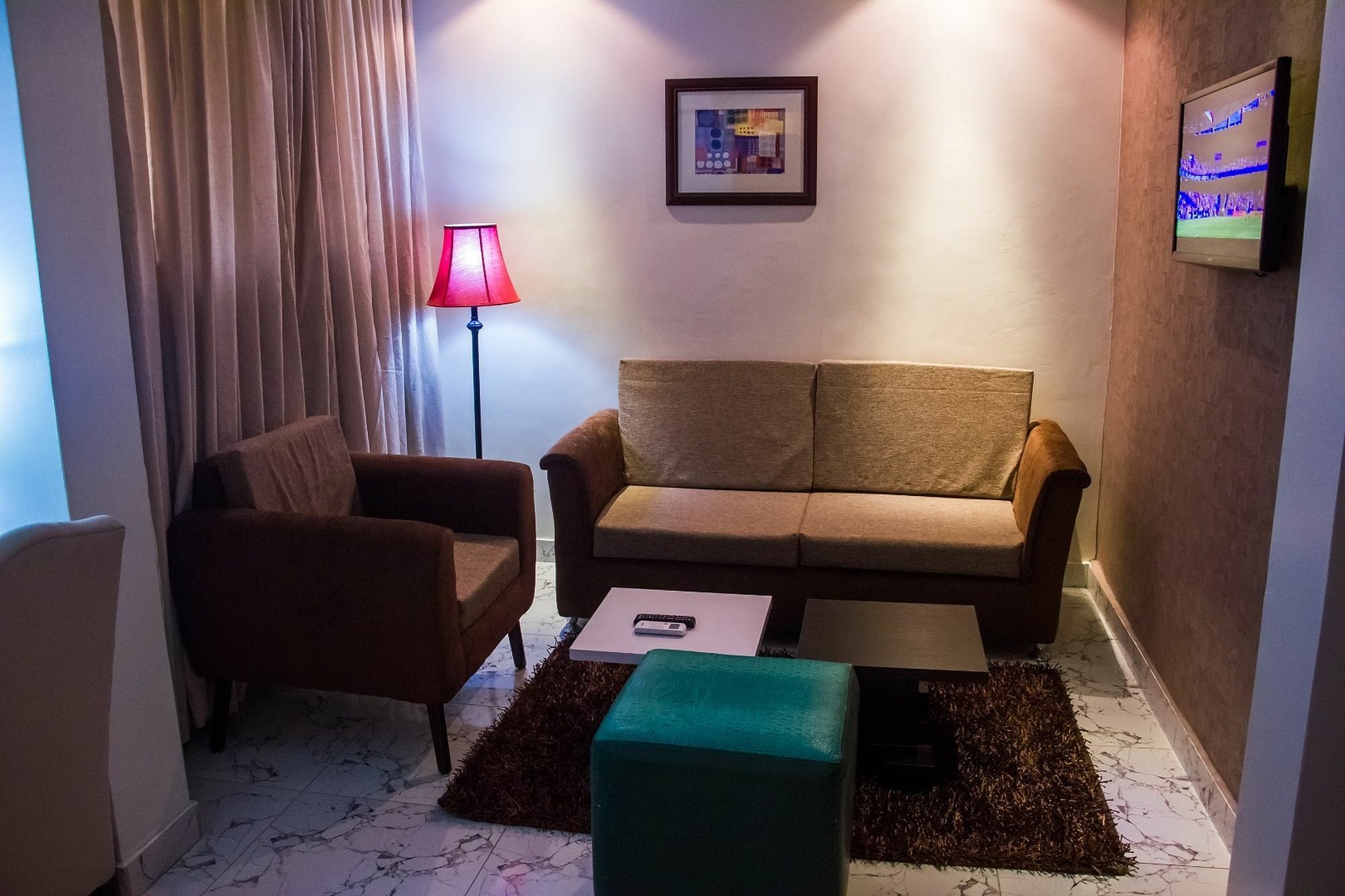 Glee Hotel Aliayabiagba المظهر الخارجي الصورة