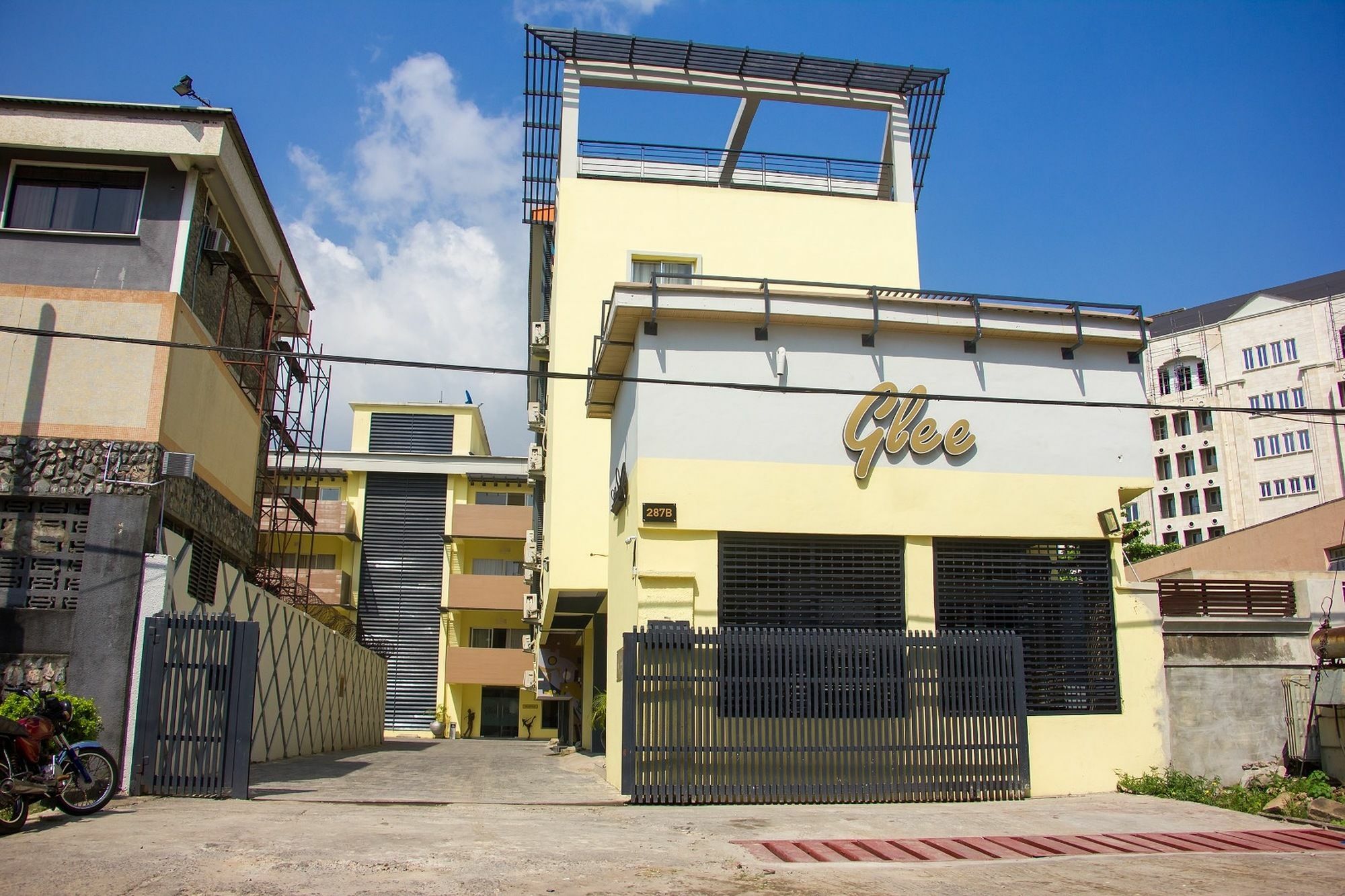 Glee Hotel Aliayabiagba المظهر الخارجي الصورة